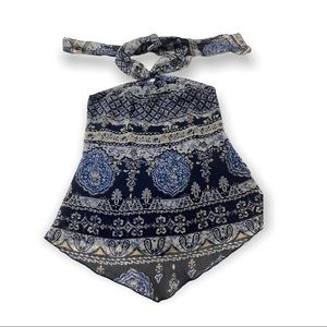 Rampage chiffon halter top, size M.